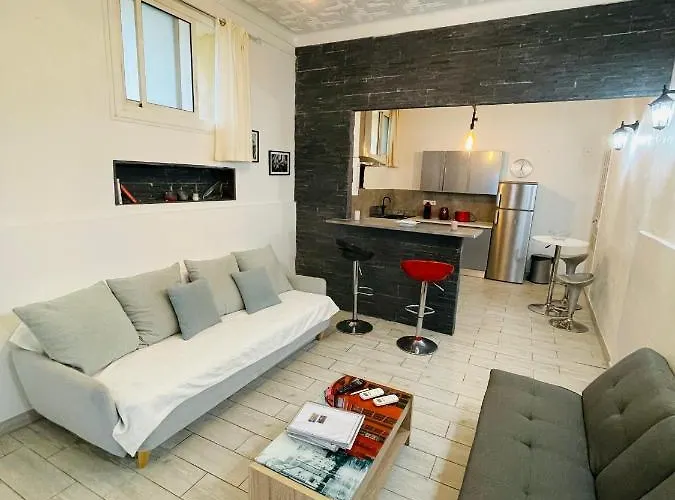 San Lazaro * Ajaccio (Corsica)